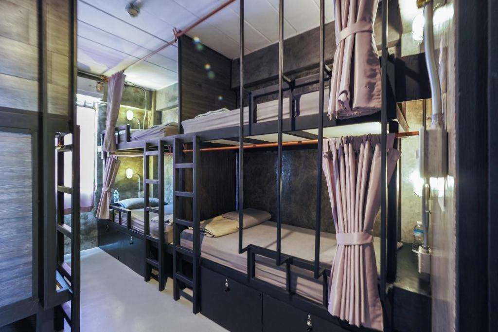 Vm1 Hostel بانكوك المظهر الخارجي الصورة